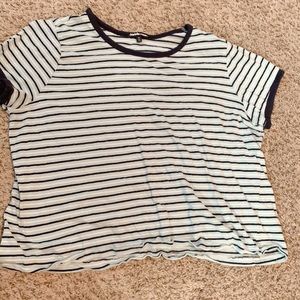 Crop top